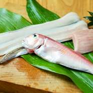 その季節の旬の食材を使い、焼き物は炭火焼きで香りと一緒にお愉しみ頂けます。※写真はイメージです