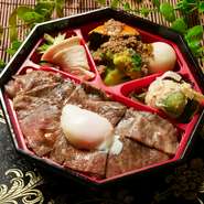 種類豊富にお弁当ご用意しております。
【Uber eats 梨の家】検索からご注文頂けます。

受付時間
11：30～22：00