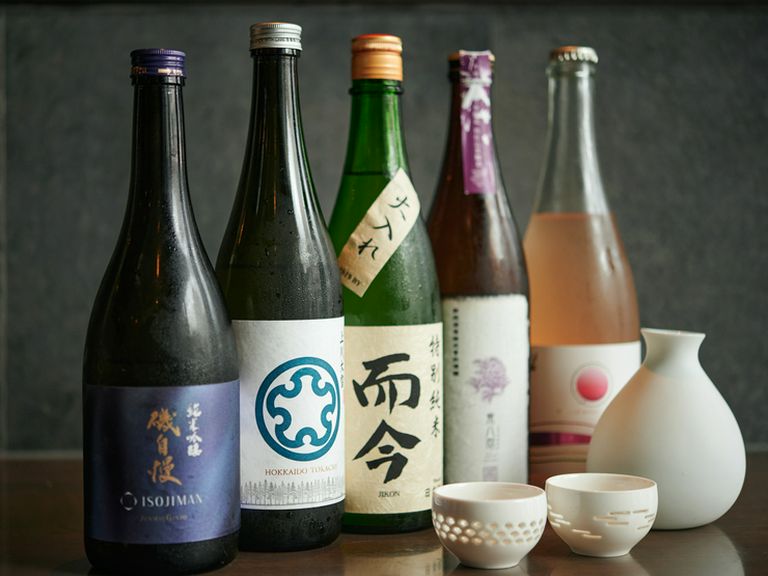 厳選の日本酒(常時200種)
