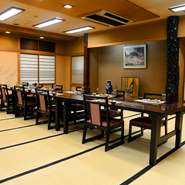 32畳の個室椅子席