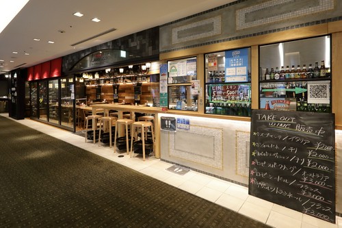 お持ち帰りWINEも販売中
