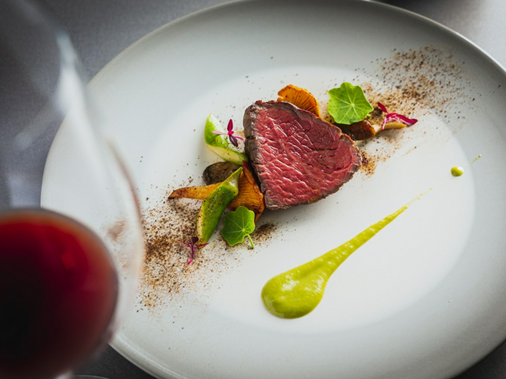 楽しい演出を加えた素材を愉しむコースをご用意