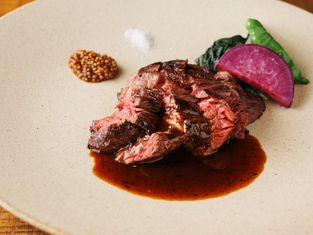 Dining & Bar LAVAROCK Kamiyacho