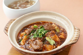 牛すじ入り麻婆豆腐