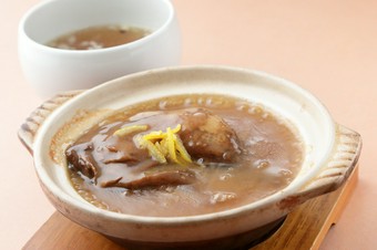 やわらか鶏の土鍋あんかけ御飯