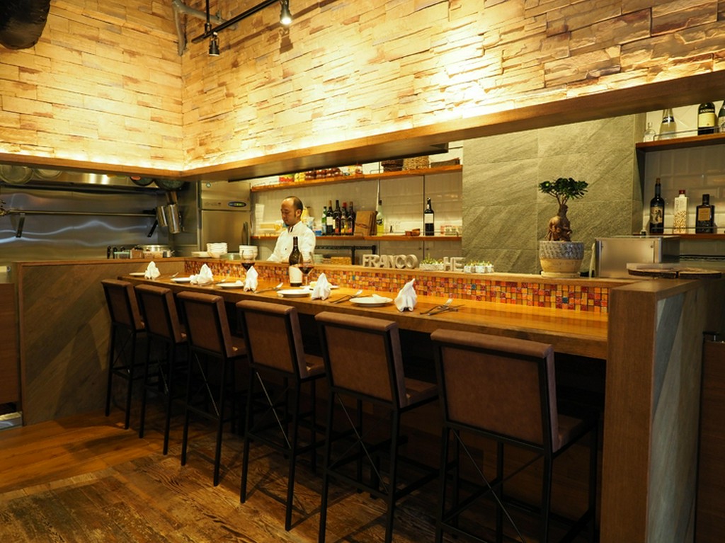 カウンター席です。