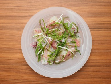 鮮魚のカルパッチョです。