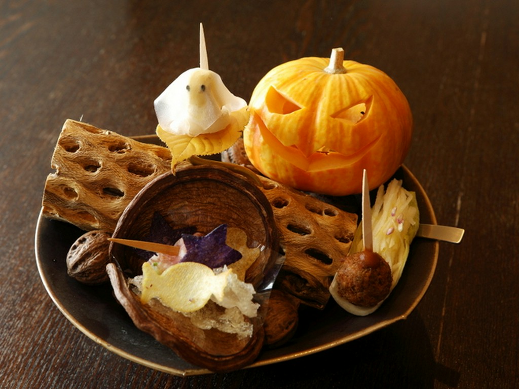 季節感を色濃く表現された『季節の一品』