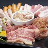 牛・豚・鶏など全40種以上が90分間食べ放題！焼肉をお腹いっぱい満喫できます♪
※写真はイメージです