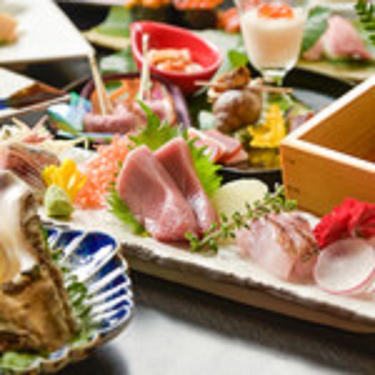 【8月限定】夏日宴席套餐（8道菜）夏季贝类、星鳗、和牛、冷蛤蜊荞麦面｜仅食材5,500日元｜2小时无限畅饮7,000日元