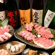 鹿児島「富乃宝山」「問わず語らず名も無き焼酎」などを筆頭に、九州産の13種の芋焼酎を揃えています。
