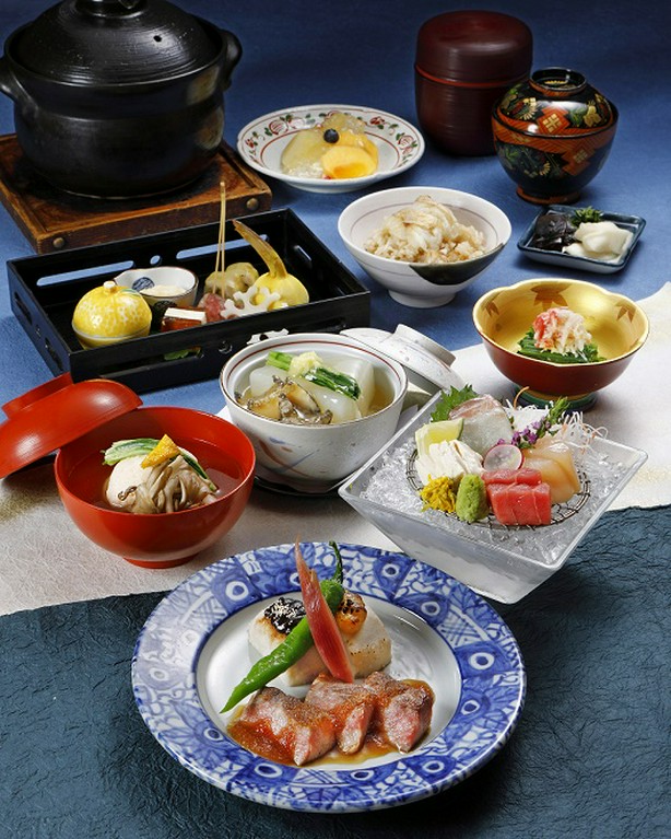 季節の懐石料理