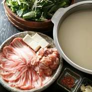 味・栄養・ボリューム満点！　 何度でも食べたい名物『草鍋』