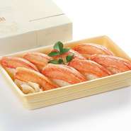 かにの甘味を楽しめる握り寿司は、お子様にも人気です。