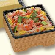 かにの美味しさはもちろん、彩りも華やかなちらし寿司です。