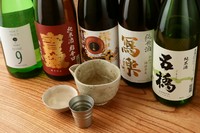 冷卸し・夏酒・新酒...日本酒にも四季があります。その味わいと、つくり手の心に惚れ込んだ「食」に寄り添うお酒を取り揃えております。