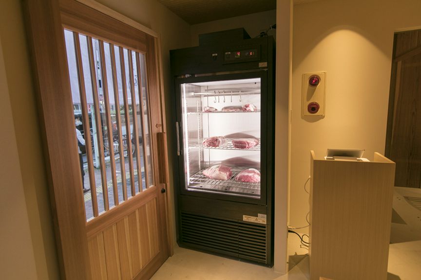 衣はパリッとした大海老と旬菜の天せいろ