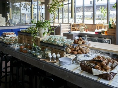 こだわりの朝食ビュッフェ