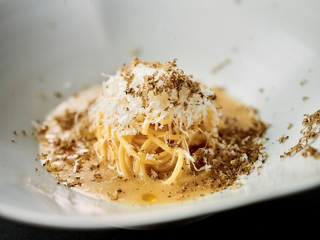 芳醇な香りもご馳走『タヤリン タルトゥーフォ』