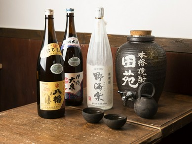 おもてなしの心がこもった料理に寄り添う、選りすぐりの焼酎