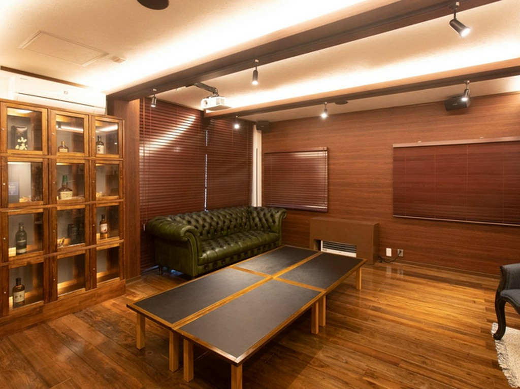 入口も完全に違い、特別感を味わえるはなれのような個室