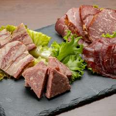 アラカルトでお食事もご注文可能