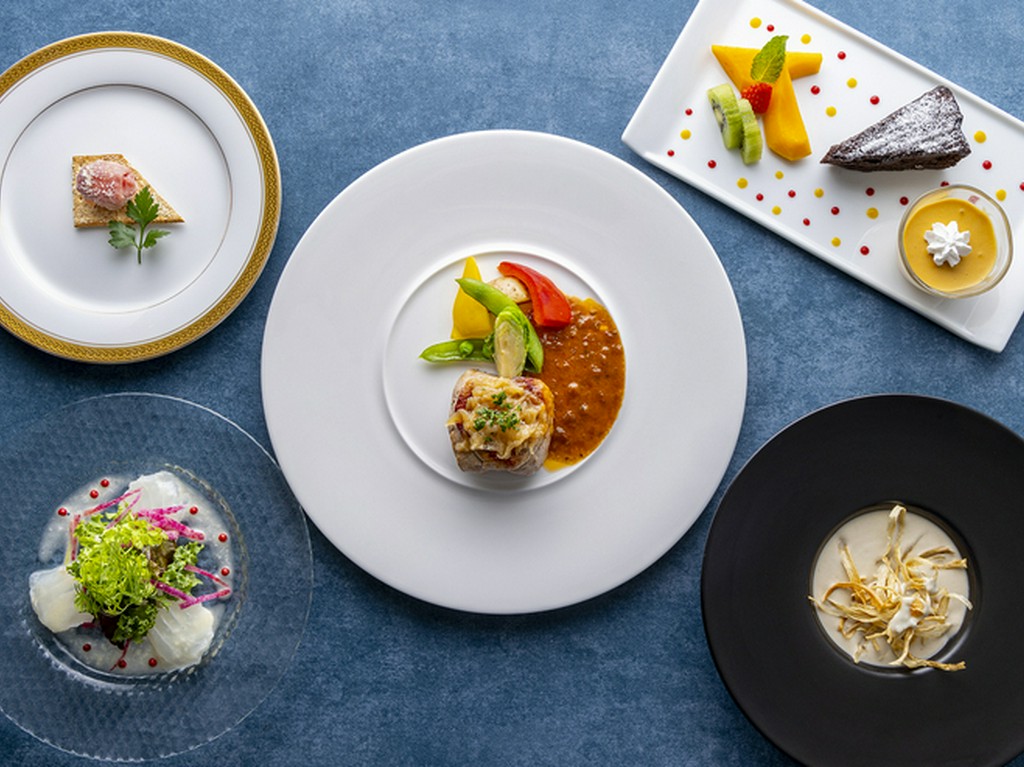 ランチから楽しめるカジュアルコース