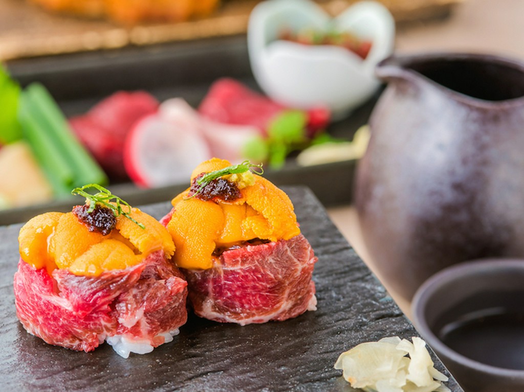 上質な肉料理にそっと寄り添う、至極の日本酒