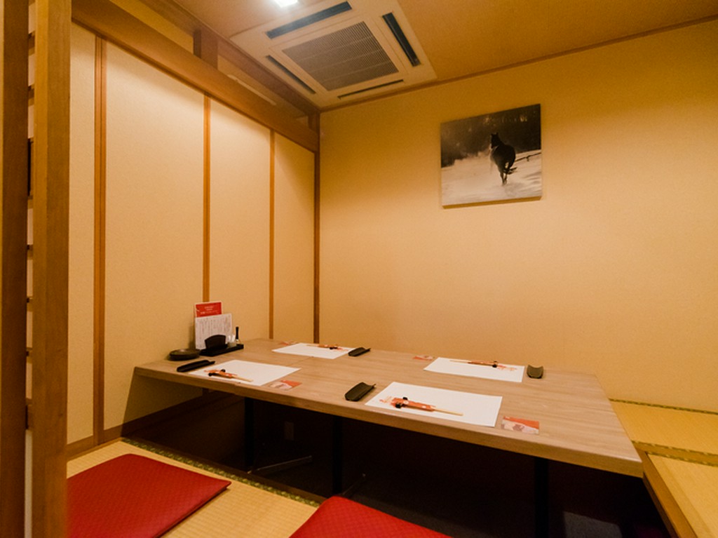 品質に徹底してこだわった肉料理を堪能できる、大衆割烹店