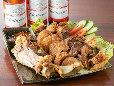 Volumy and perfect for alcohol. "Crispy Pata" full of the taste of pork feet