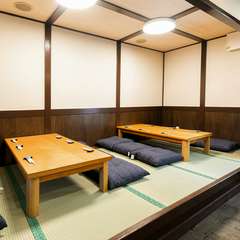 お座敷は最大14名様までお座りいただけます