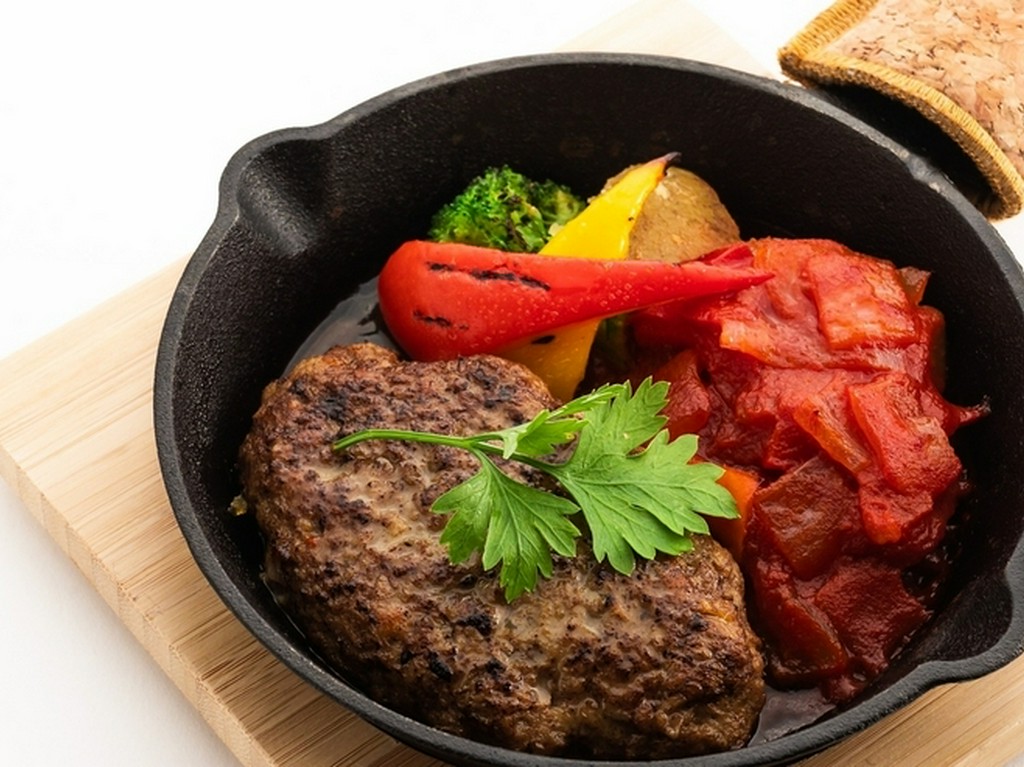 手ごねしっかりハンバーグ