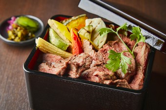 牛ハラミステーキ重セット