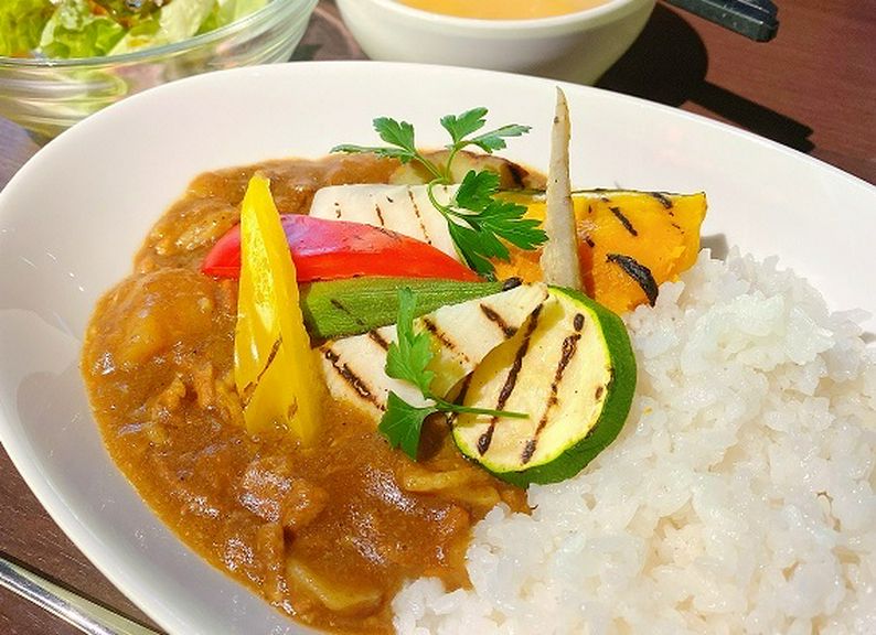 厳選グリル野菜特製カレーセット