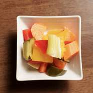 ビネガーの酸味でお酒がすすみます◎