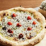 しらすとバジルの相性が抜群！