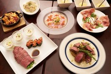 「忘年会コースご予約で15％OFF！」
「貸切でのご予約（30名様以上）で幹事1名様分無料！」