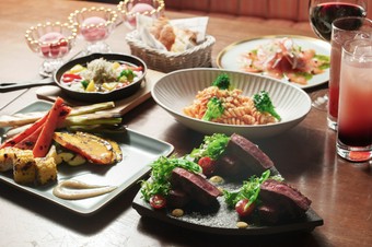 嬉しい120分飲み放題付き（L.O.30分前）です♪
※女性の方のみのご利用でお願い致します。