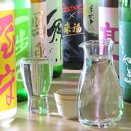 当店の日本酒は全種類統一プライスです。
※熱燗希望の場合はスタッフが湯煎してご提供致します。温度帯のご希望があればお伝え下さい。