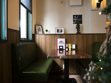 モーニングからディナーまで。居心地のいいアメリカンダイニング