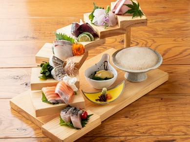 名物!お刺身階段7種盛合せ