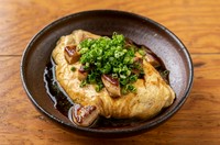 テッパンの相性です！
濃厚なフォアグラに、トロトロのオムレツはたまらんです。