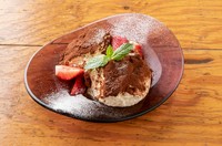 このスイーツのファン多しで、食感ふわっふわっ。うまーい！って思わず口に出ちゃうティラミス。