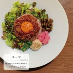 上記の２のタイミングの後に豚ミンチを加え、お肉の旨味がしっかり出るように炒めています。