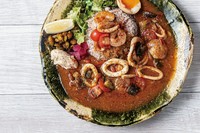 週替わりで季節のカレーや面白いカレーをご用意しております。
内容はスタッフにお尋ね下さい。