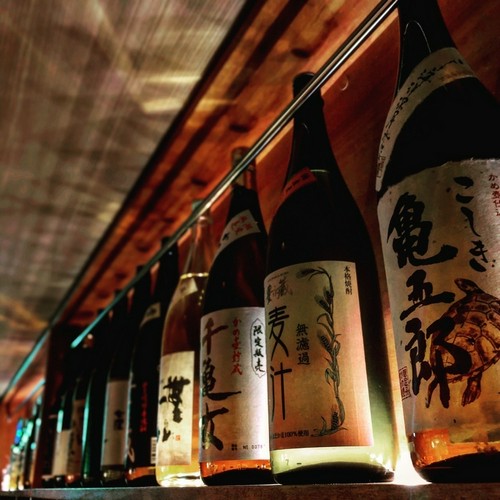 珍しいお酒を揃えております。