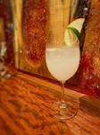 ジューシーな幸水梨と自社農園のかぼすのオリジナルカクテル。
ノンアルコールもできます。