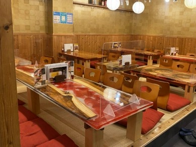 親しい間柄が安心して集まれる環境で外食を楽しむ