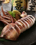 イカの姿焼き　1990円

イカの口　740円

地魚の塩焼き　1780円

アジの干物　740円

サバのみりん干し　1190円