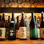 こだわりのプレミアムのみ放題登場。料理は単品でご注文可能です。